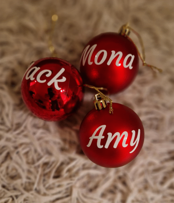 Julgranskula med valfritt namn - Röd